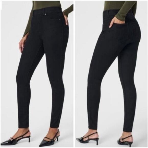Spanx Jeans Women Medium Petite Black EveryWear Ankle Skinny Shape 4 Way Stretch - Picture 1 of 10